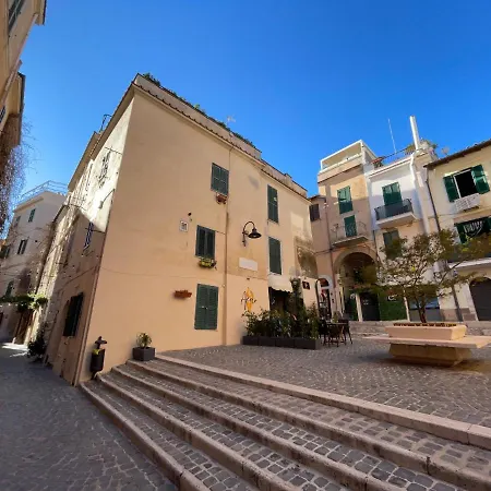 Off House Borgo Suite, - 2025 Giubileo -